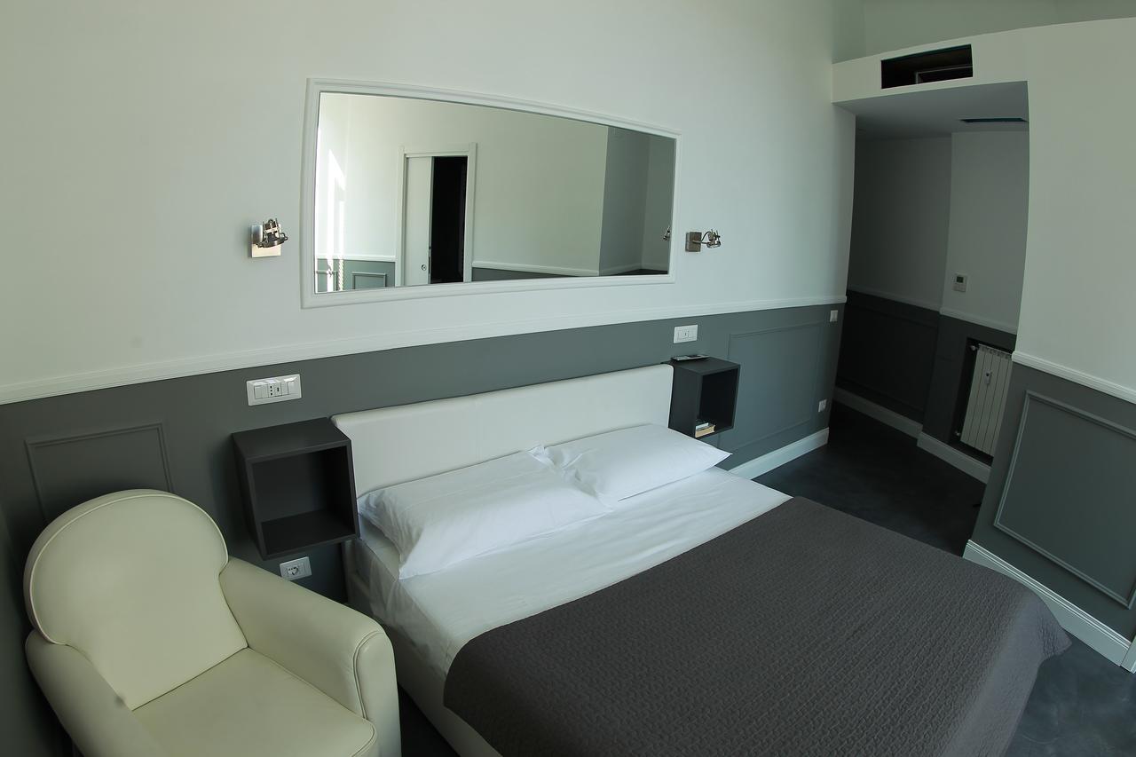 We Love Roma Guesthouse מראה חיצוני תמונה